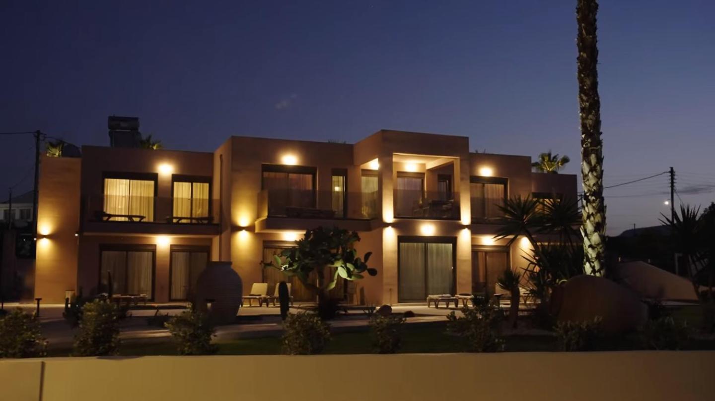 La Reve Luxury Apartments ヘルソニソス エクステリア 写真