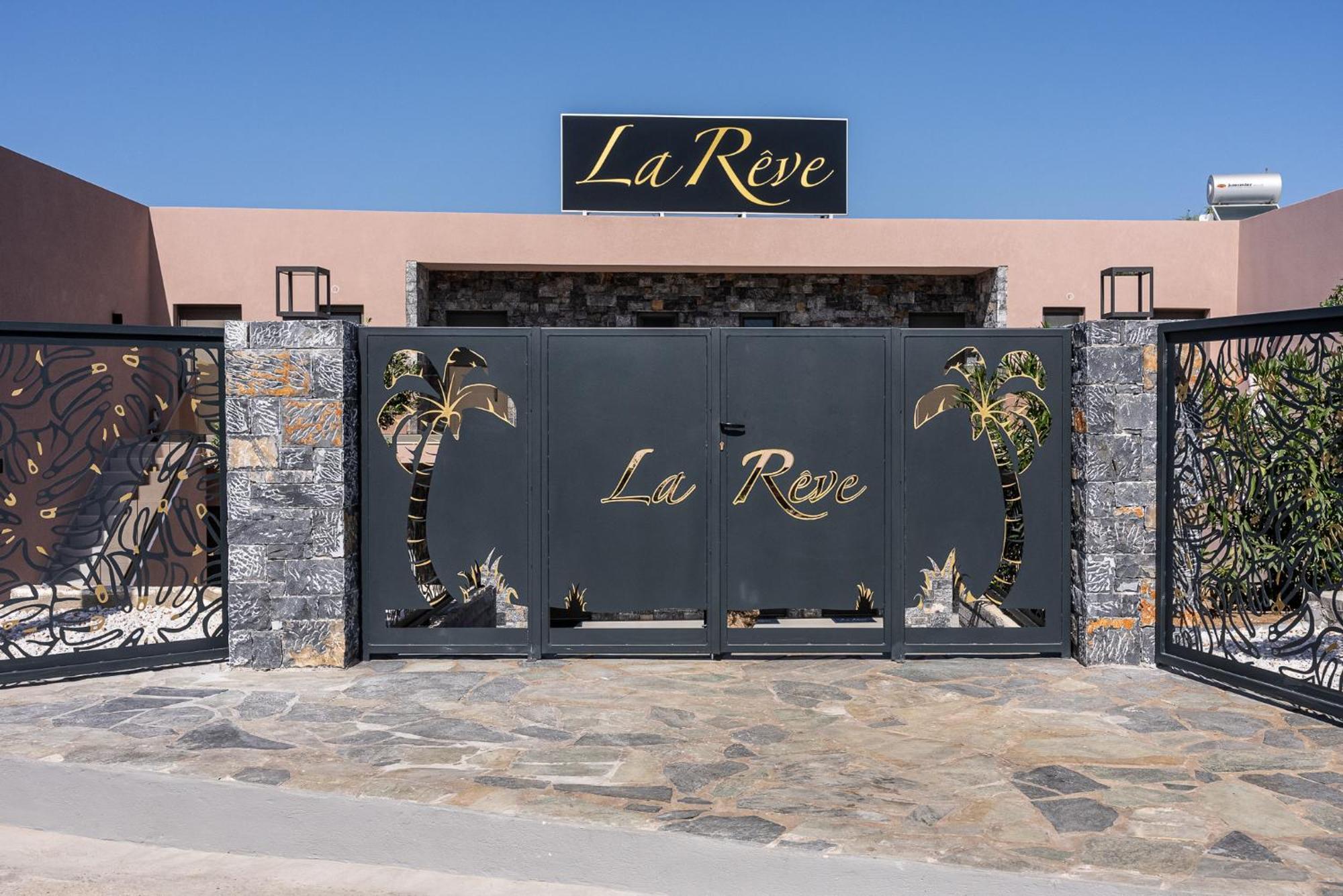 La Reve Luxury Apartments ヘルソニソス エクステリア 写真